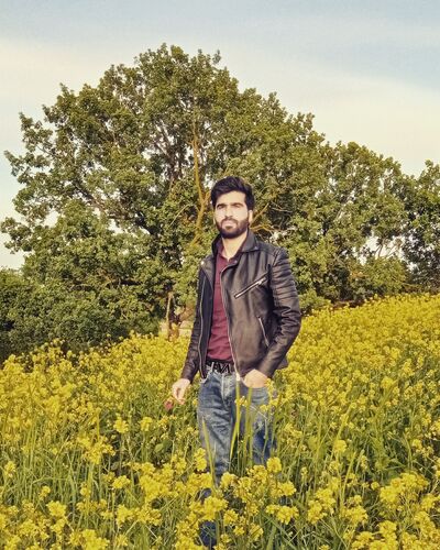  ,   Ali, 28 ,   ,   