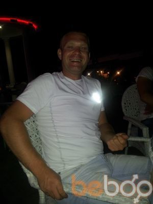 3573709  Denis, 41 ,    
