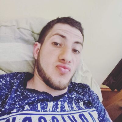  ,   Sergiu, 32 ,   ,   