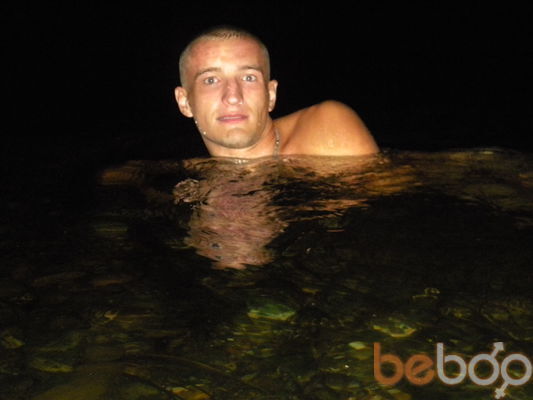  ,   Darkus, 33 ,   