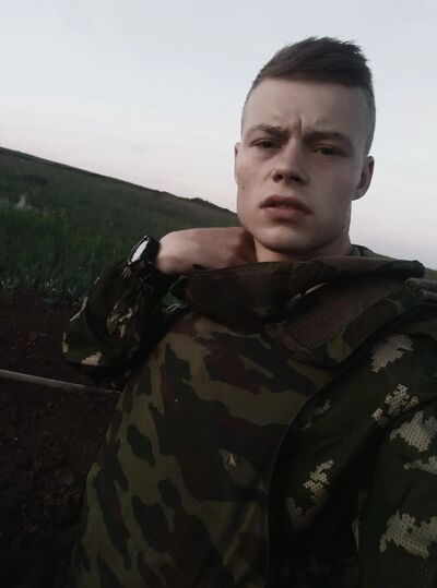  Fratton,   , 22 ,   ,   