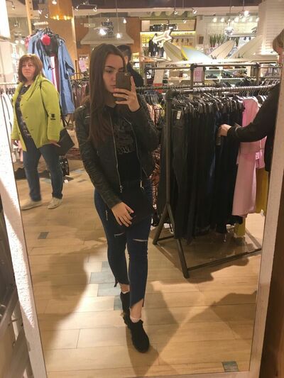  ,   Margo, 25 ,   ,   , c , 