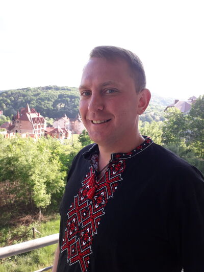  ,   Oleksandr, 40 ,   ,   , c 