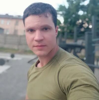  ,   Stas, 33 ,   ,   