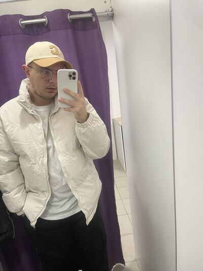  --,   , 24 ,   , c 