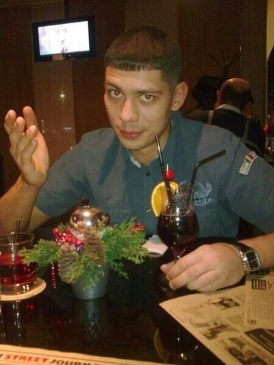  ,   Alex, 38 ,   