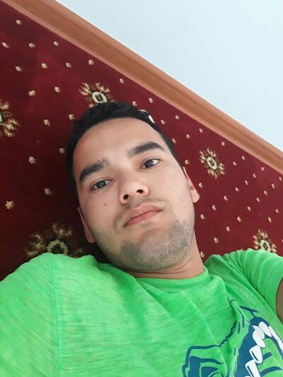  ,   Oybek, 30 ,     , c 