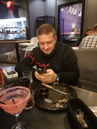  ,   Filipp, 33 ,   ,   