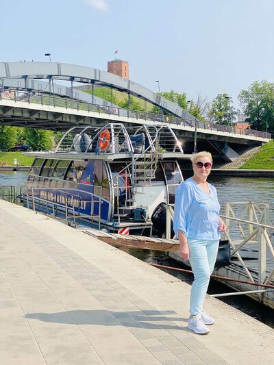  ,   Iren, 68 ,     , c 