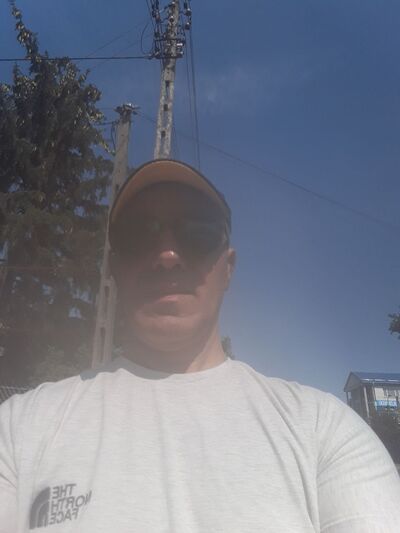  ,   Geno, 44 ,   ,   