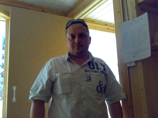  ,   Alex, 48 ,   ,   