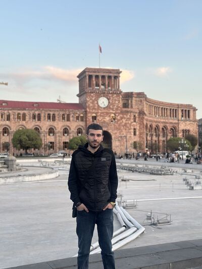  ,   Sam, 26 ,   ,   