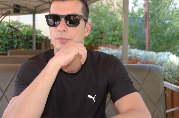  ,   Danilkomisar, 36 ,   ,   