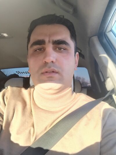  ,   Hayk, 35 ,   ,   