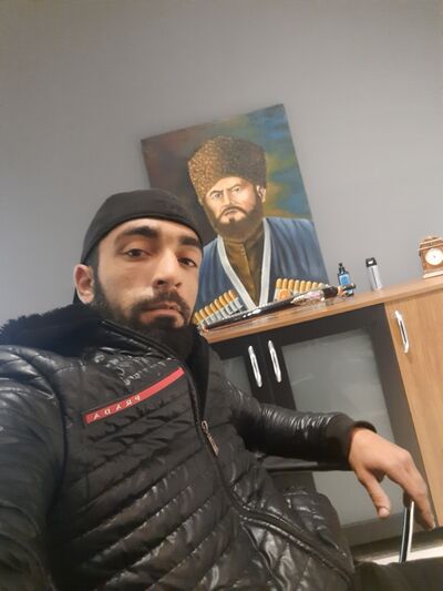  ,   Rashad, 34 ,   ,   