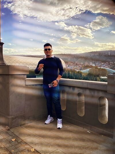  ,   Dr shark, 27 ,   ,   