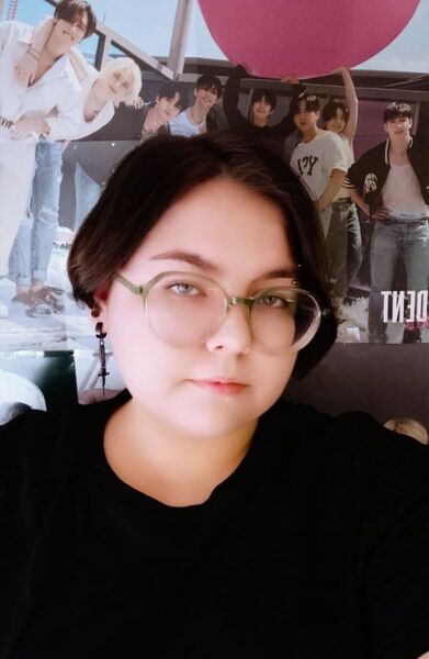  ,   Lina, 20 ,   ,   