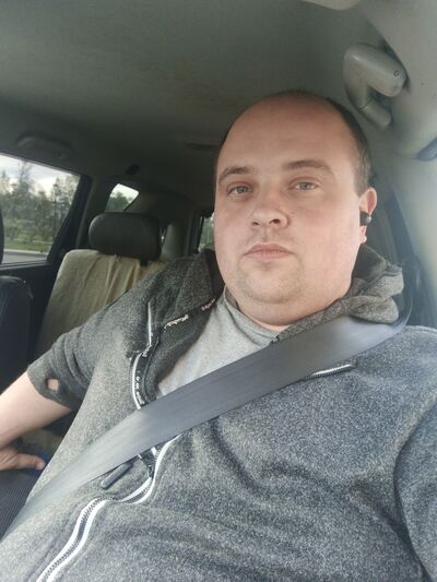  ,   Yury, 33 ,   ,   , c 