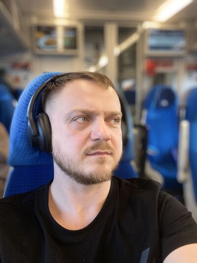  ,   Victor, 38 ,   ,   , c , 