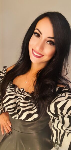  --,   Nina, 37 ,   ,   , c 