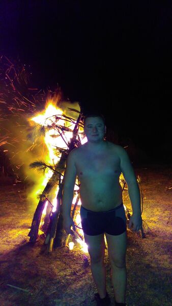  --,   , 32 ,   