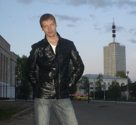 ,   Anton, 41 ,   ,   , c 