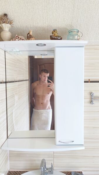  ,   Alex, 28 ,   ,   
