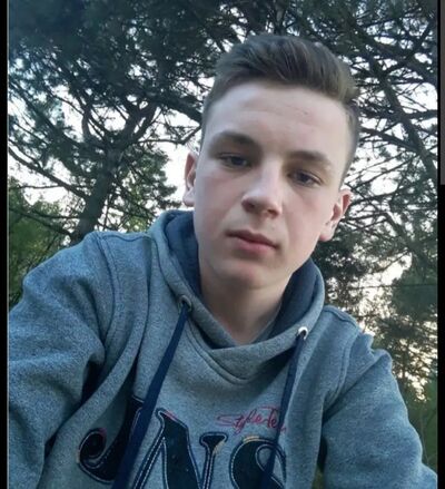  ,   Pavel, 18 ,   ,   