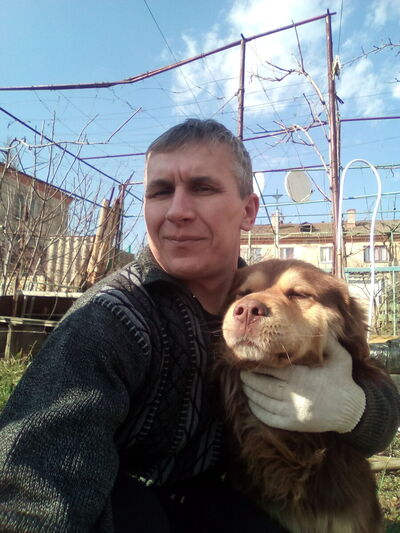  ,   Viktor, 53 ,   ,   , c 