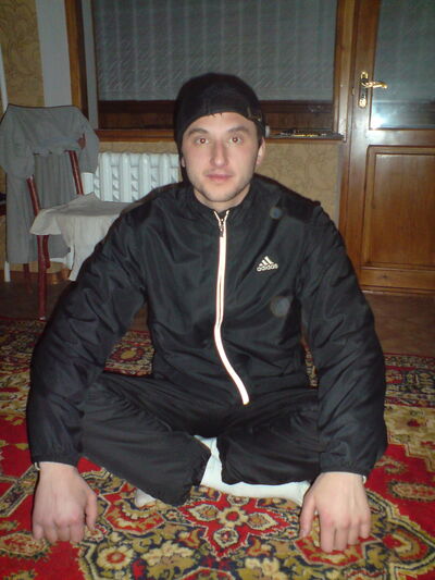  ,   Max, 38 ,   