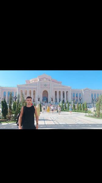  ,   Artiom, 23 ,   ,   , c , 