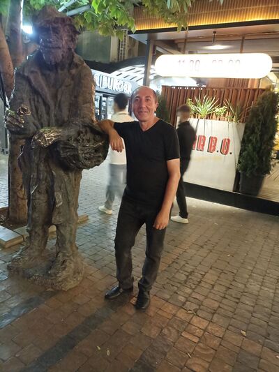  ,   Hayk, 39 ,   ,   