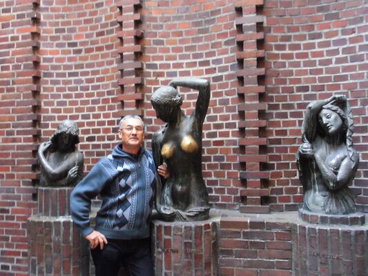  Bielefeld,   , 63 ,   ,   , c 