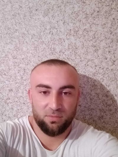  ,   Sezar, 32 ,   ,   