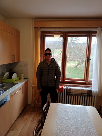  Radcice,   , 27 ,   ,   