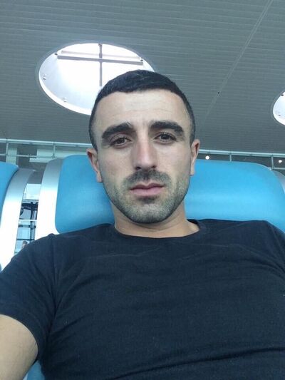  ,   Aleqs, 33 ,   ,   