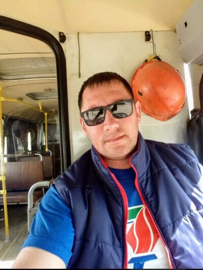  ,   Veaeliy, 44 ,   ,   