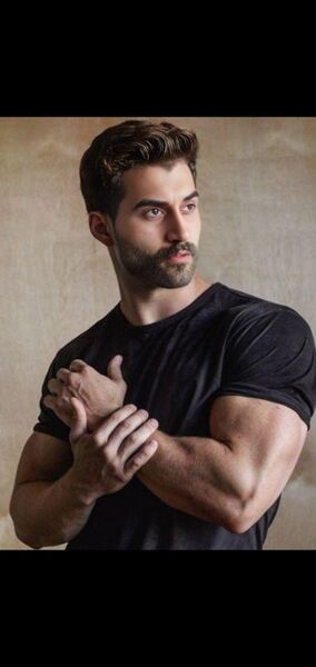  ,   Yuri, 31 ,   ,   