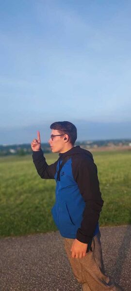  ,   Pavel, 24 ,   ,   