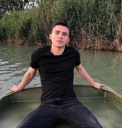  ,   Kirill, 23 ,   ,   