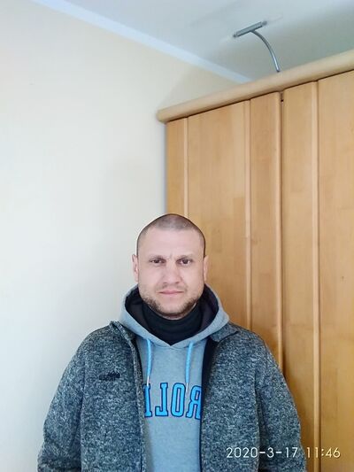  Jarocin,   Vitalii, 44 ,   ,   , c 