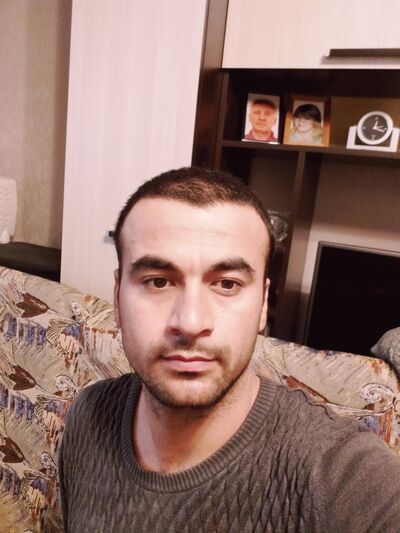  ,   Zayniddin, 32 ,   c 