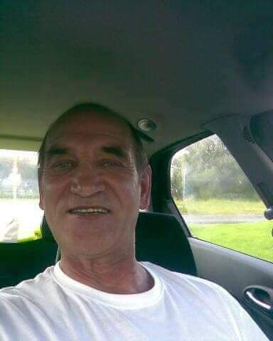  48005729  Janusz, 69 ,    