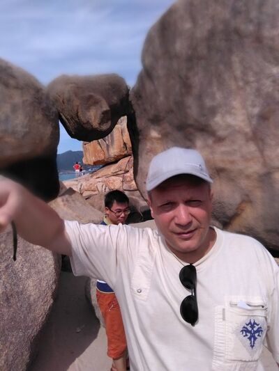  ,   Vladimir, 54 ,   , c 