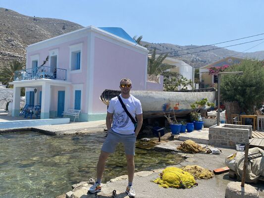  ,   Alex, 38 ,   ,   