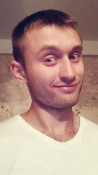  ,   Aleksandr, 32 ,  