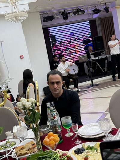  ,   Garik, 36 ,   ,   , c 