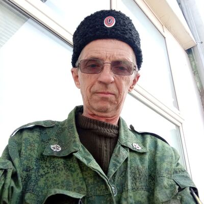  ,   Oleg, 54 ,   ,   
