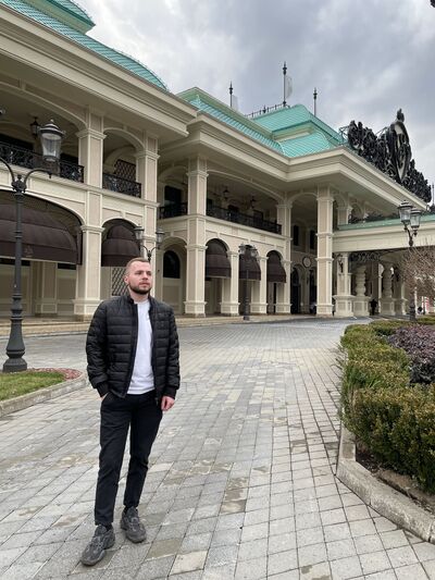  ,   Eduard, 26 ,   ,   