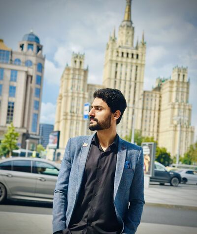  ,   Khan, 26 ,   ,   , c , 